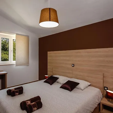 Apartment Sunshine Veligolji