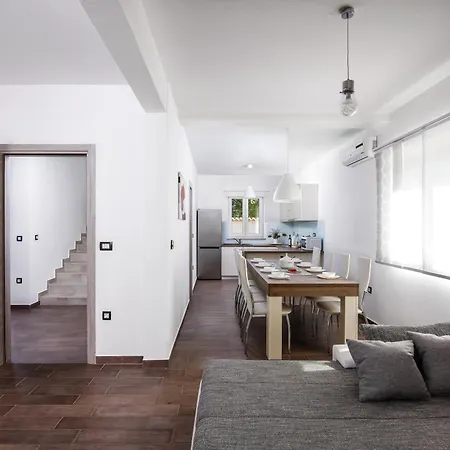 Apartment Sunshine Veligolji